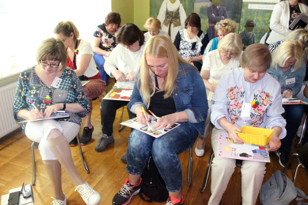 Workshop for partner-teachers organised by Siauliai Logopedic School. In the middle Ruta Zickiene.